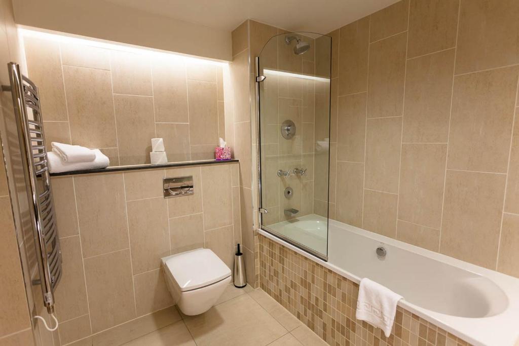 Woodland House Hotel Dumfries Room photo
